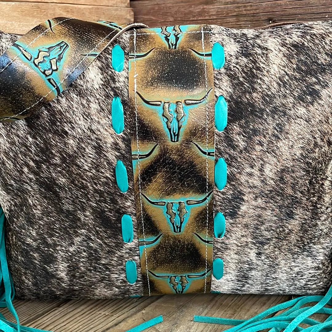 031 Oakley - Brindle w/ Patina Skulls
