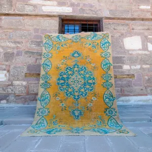 3895 Handwoven Vintage Rug 5'7x8'9