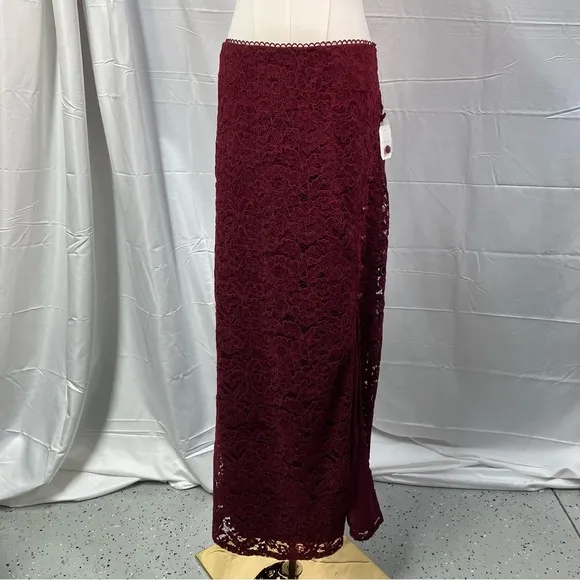 Altar’d State Nelzin Lace Midi Skirt Burgundy Velvet Womens XL New Valentines