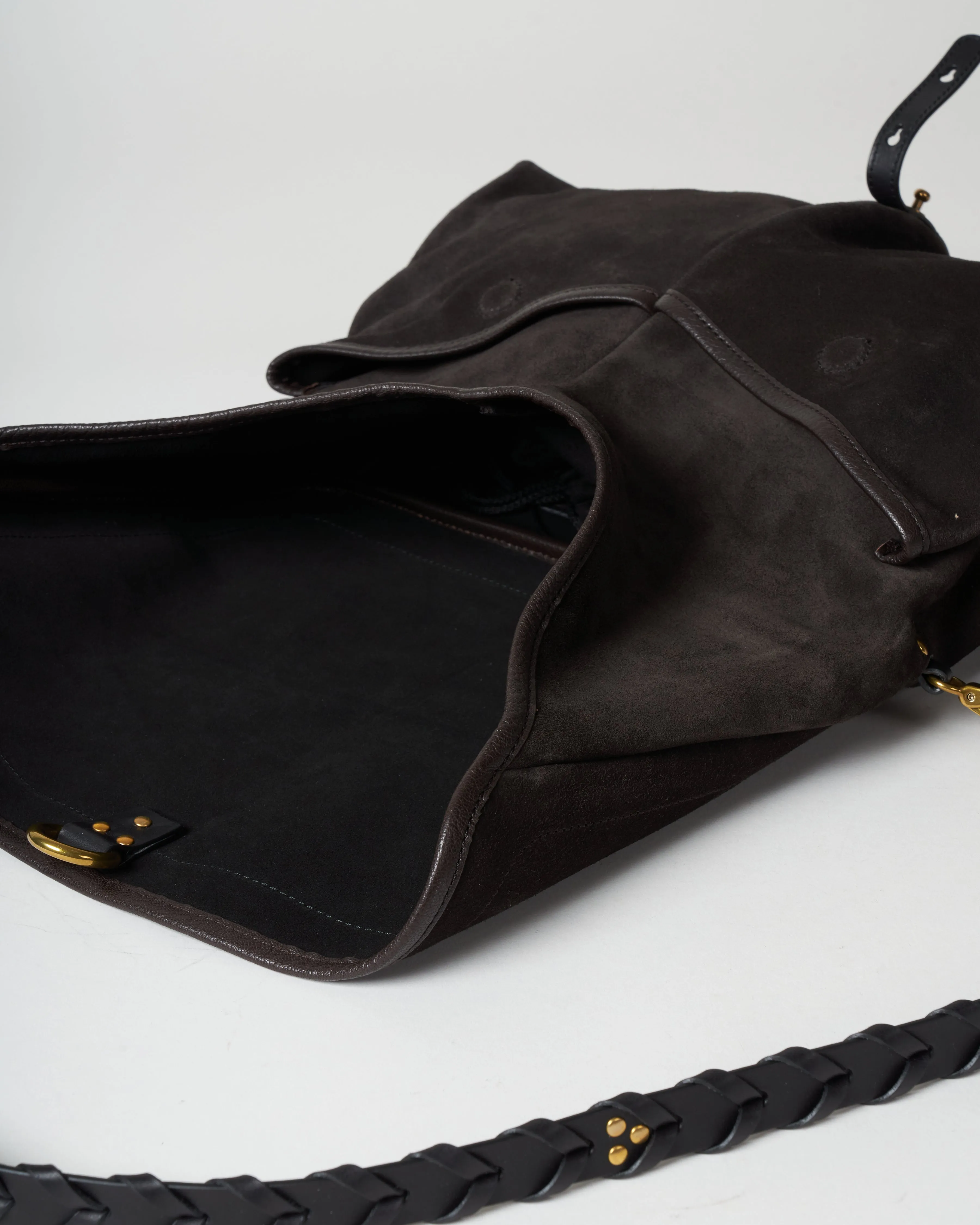 andy m crossbody - moka