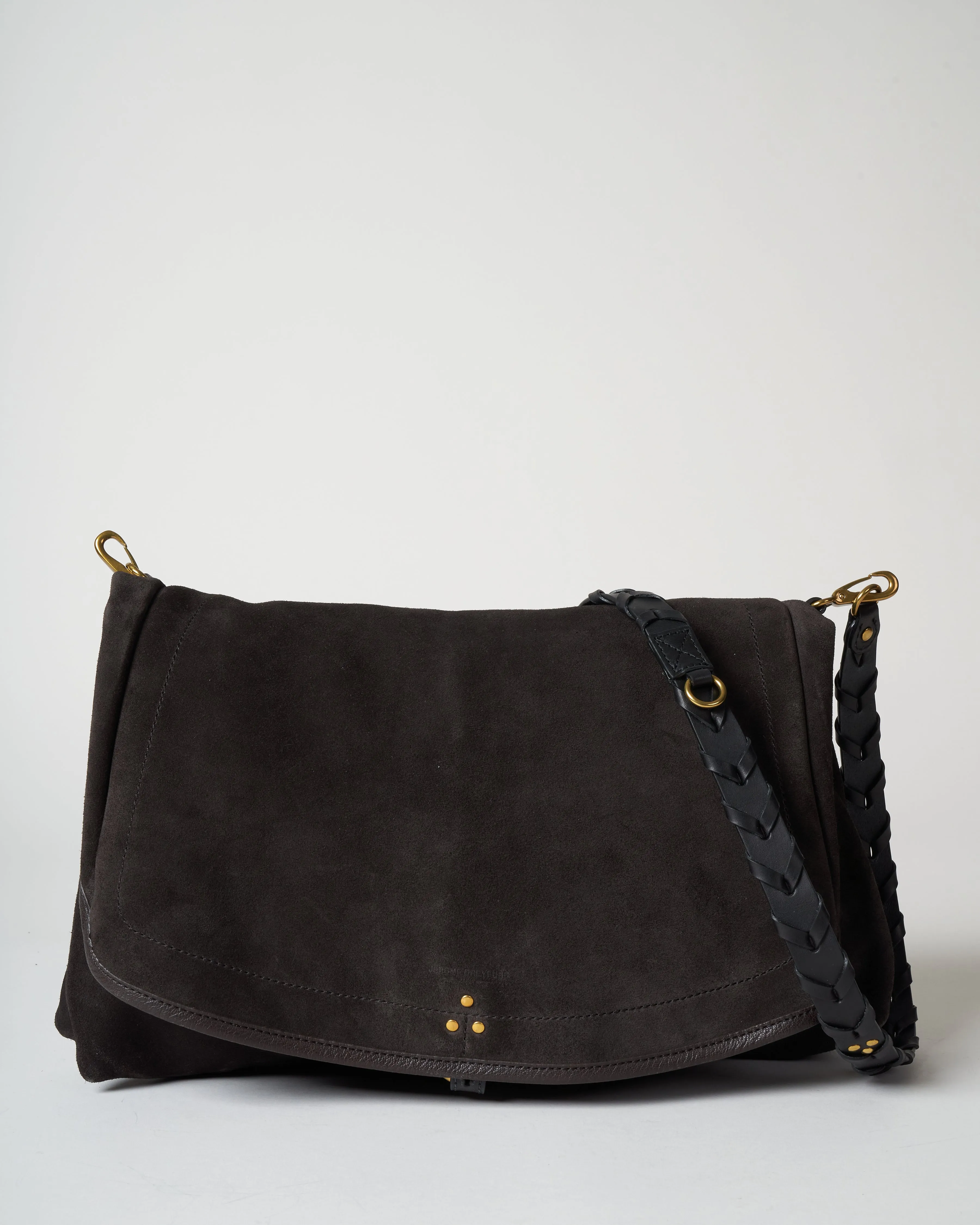 andy m crossbody - moka