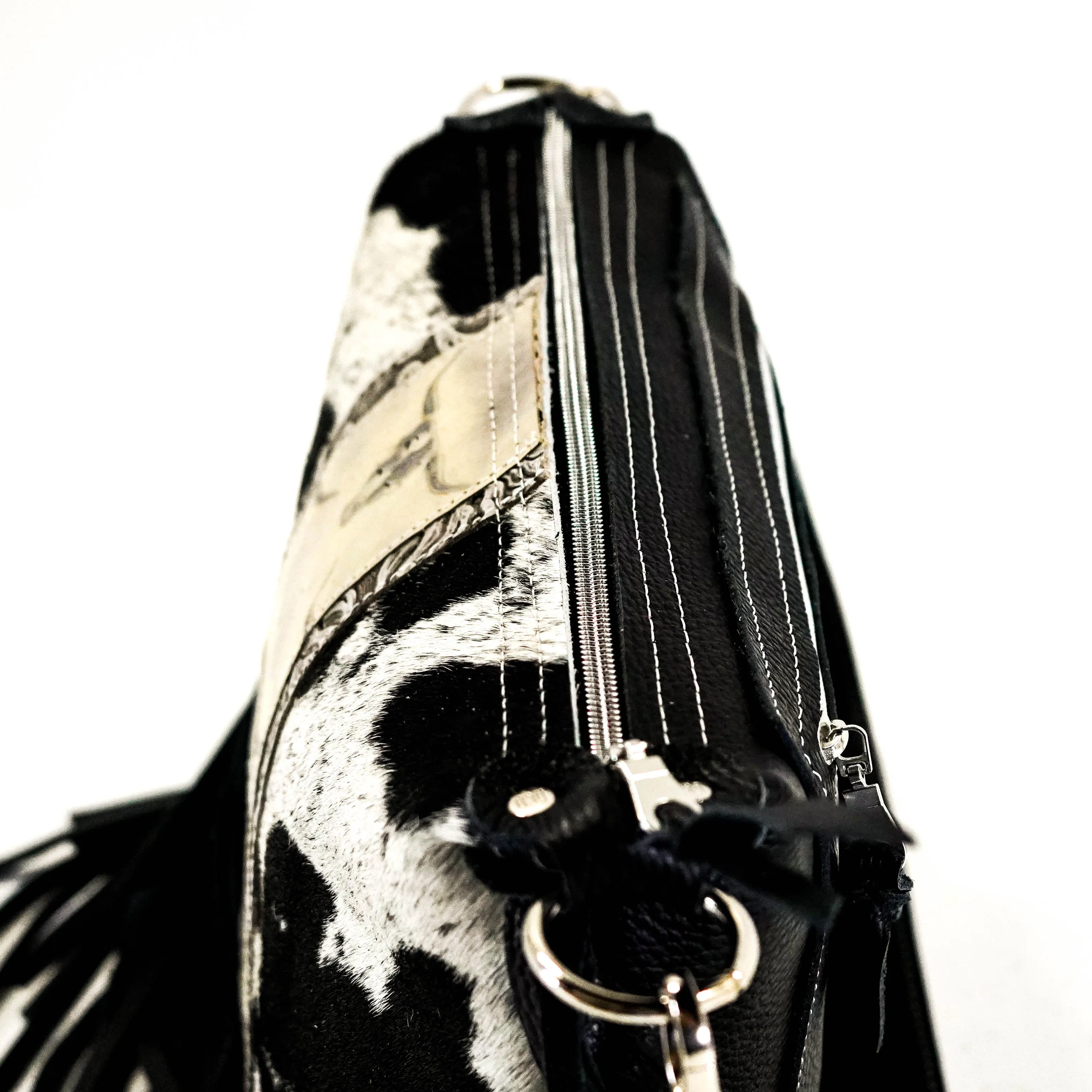 Annie - Black & White w/ Ghost Skulls