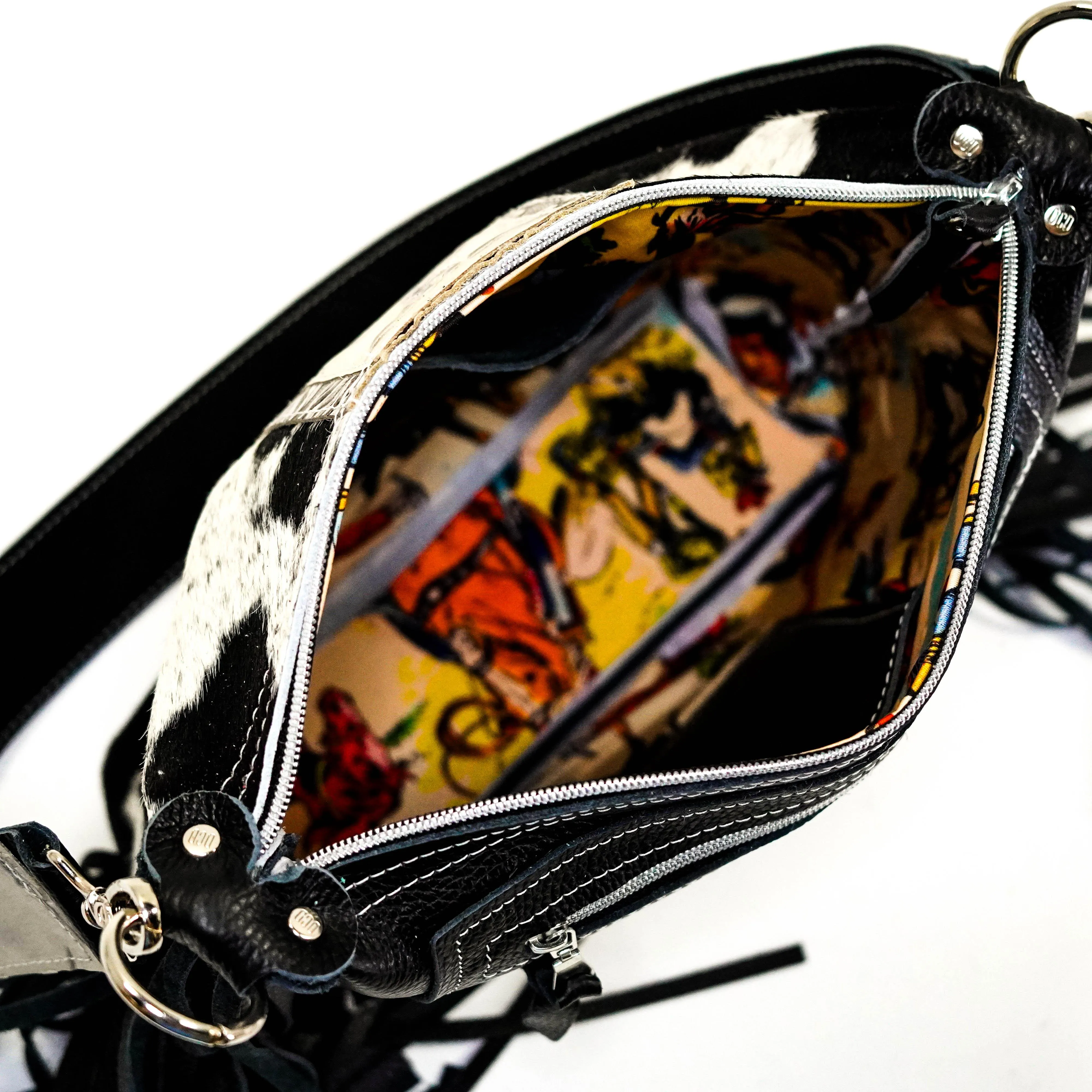 Annie - Black & White w/ Ghost Skulls