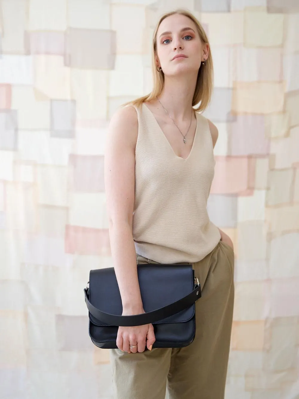 ASTORIA Handbag - Black
