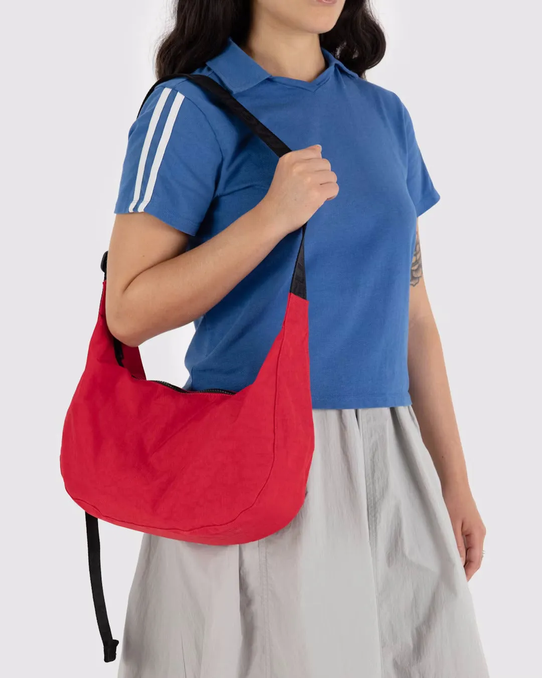 Baggu Medium Nylon Crescent Bag - Candy Apple