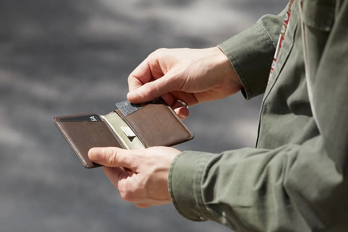 Bellroy Slim Sleeve Premium