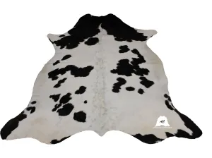 Black & White Cowhide Rug - Size L:6X5.5 / XLarge: 7x6 ft | Premium Cowhide Rug
