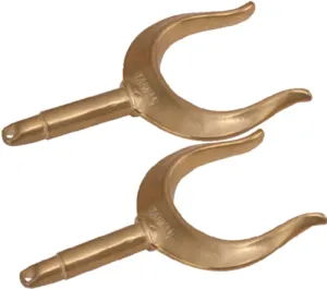 BRASS RIBBED HORN OARLCK 2-580770