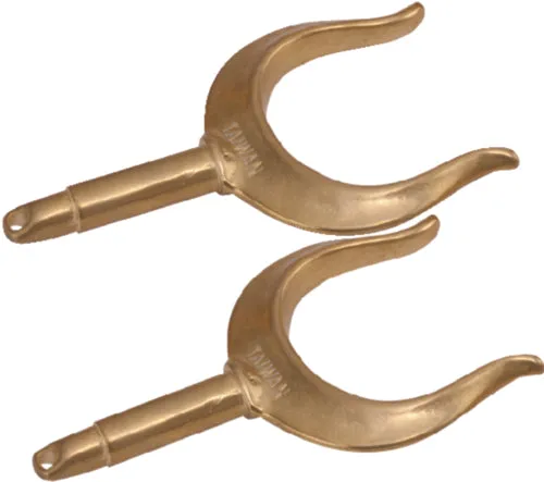 BRASS RIBBED HORN OARLCK 2-580770