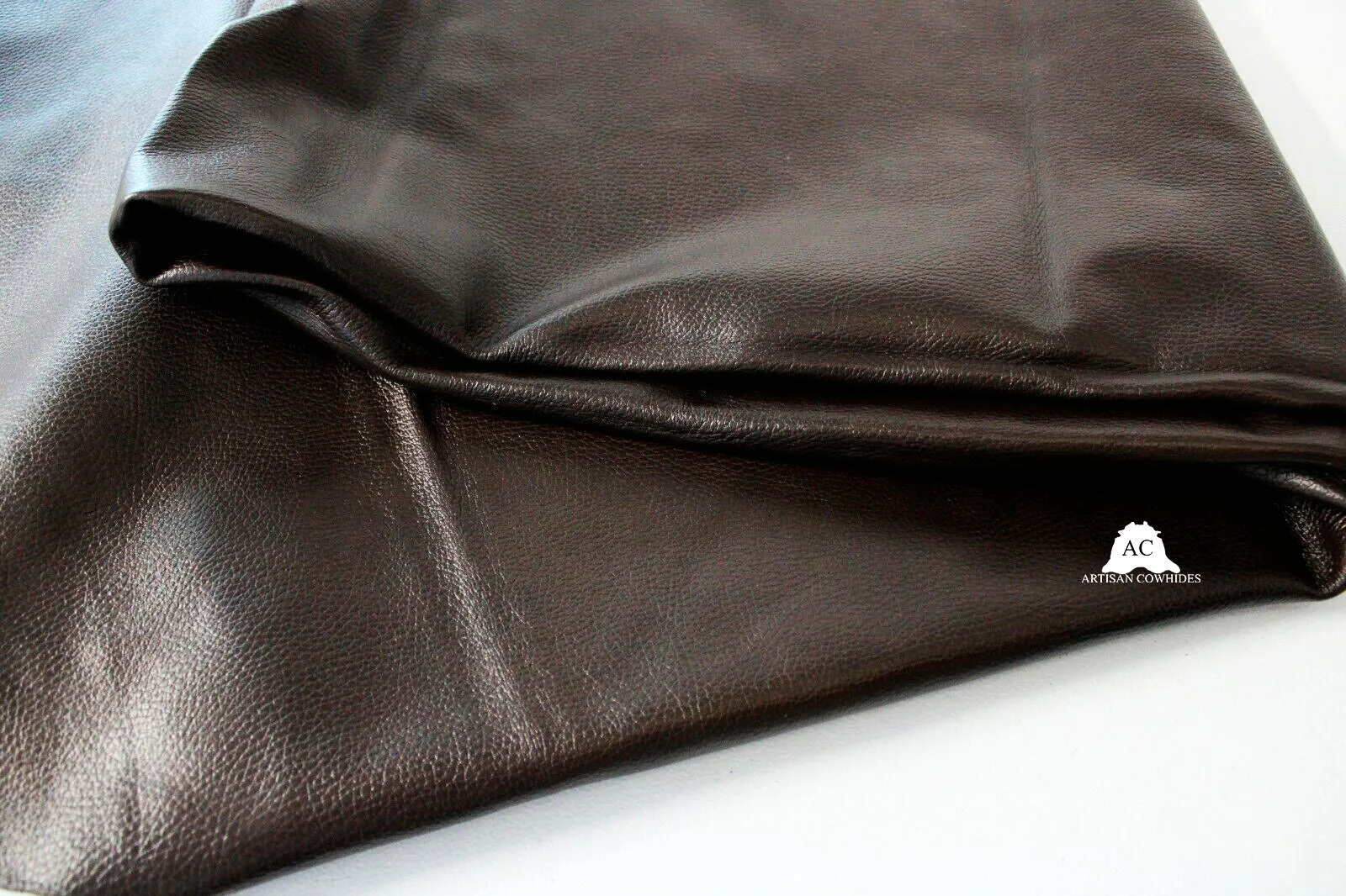 BROWN PEBBLE GRAIN COWHIDE LEATHER-  2.5 oz - 3 oz (1.0 to 1.2mm)