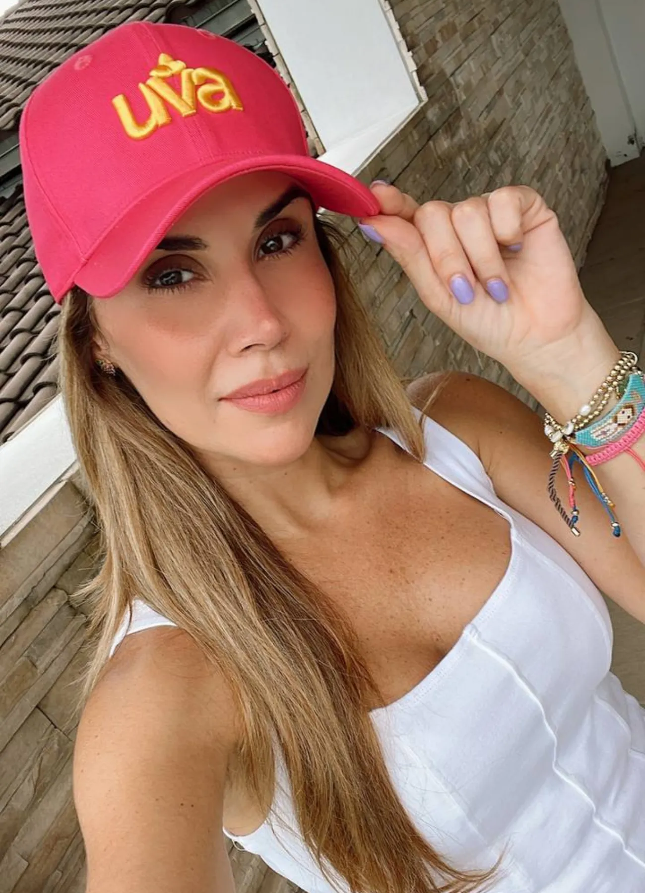 CAP 'AMATE TANTO' PINK