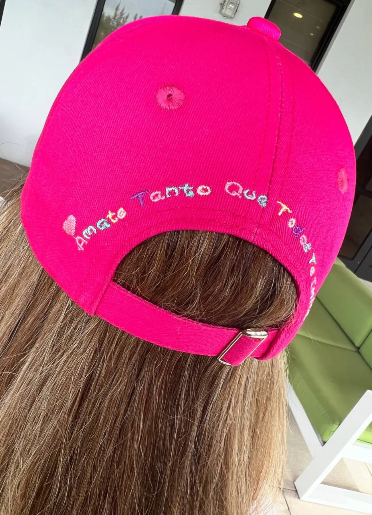 CAP 'AMATE TANTO' PINK