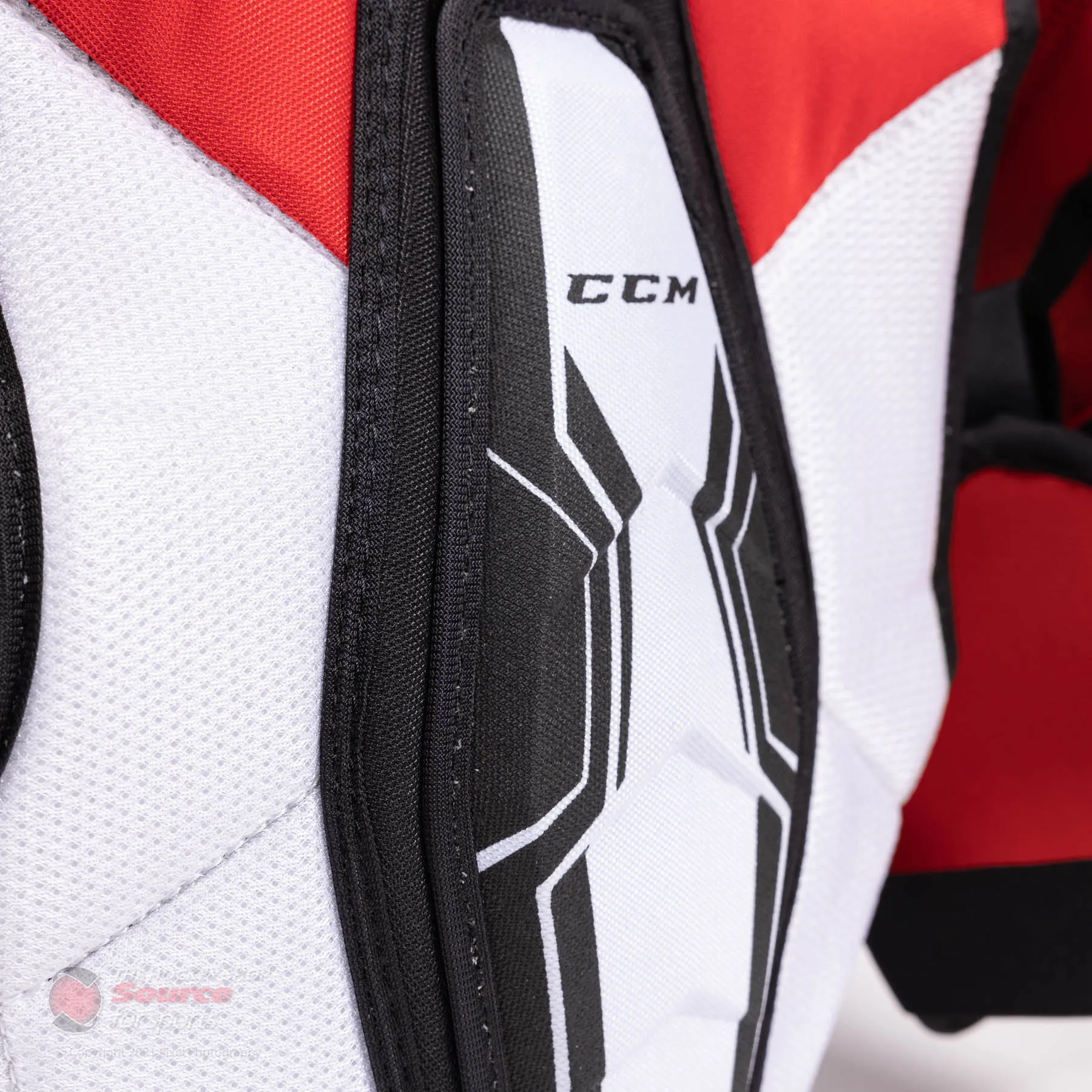 CCM Jetspeed FT475 Junior Hockey Shoulder Pads