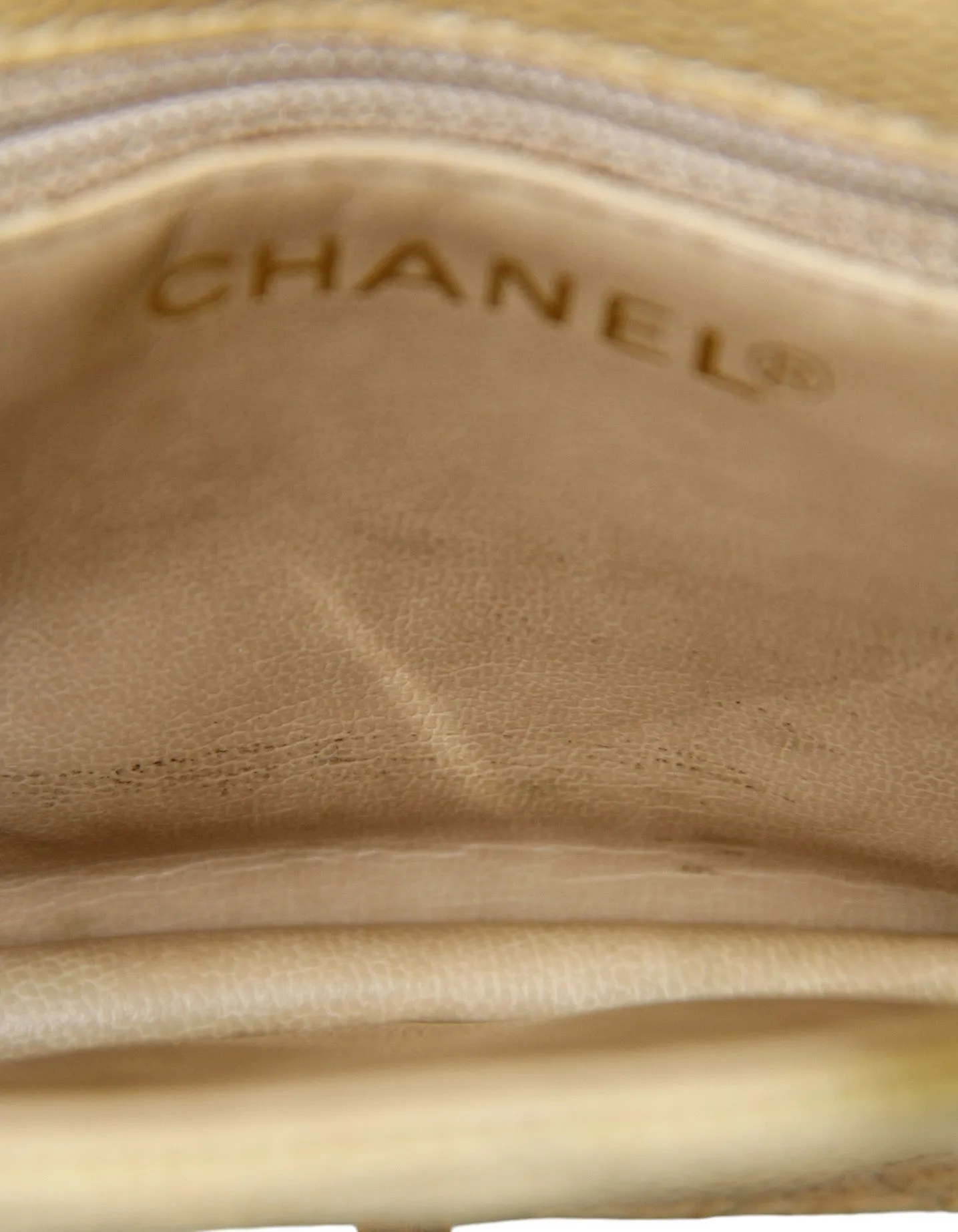 Chanel '90s Beige Caviar Quilted Belt Bag sz 85/34"