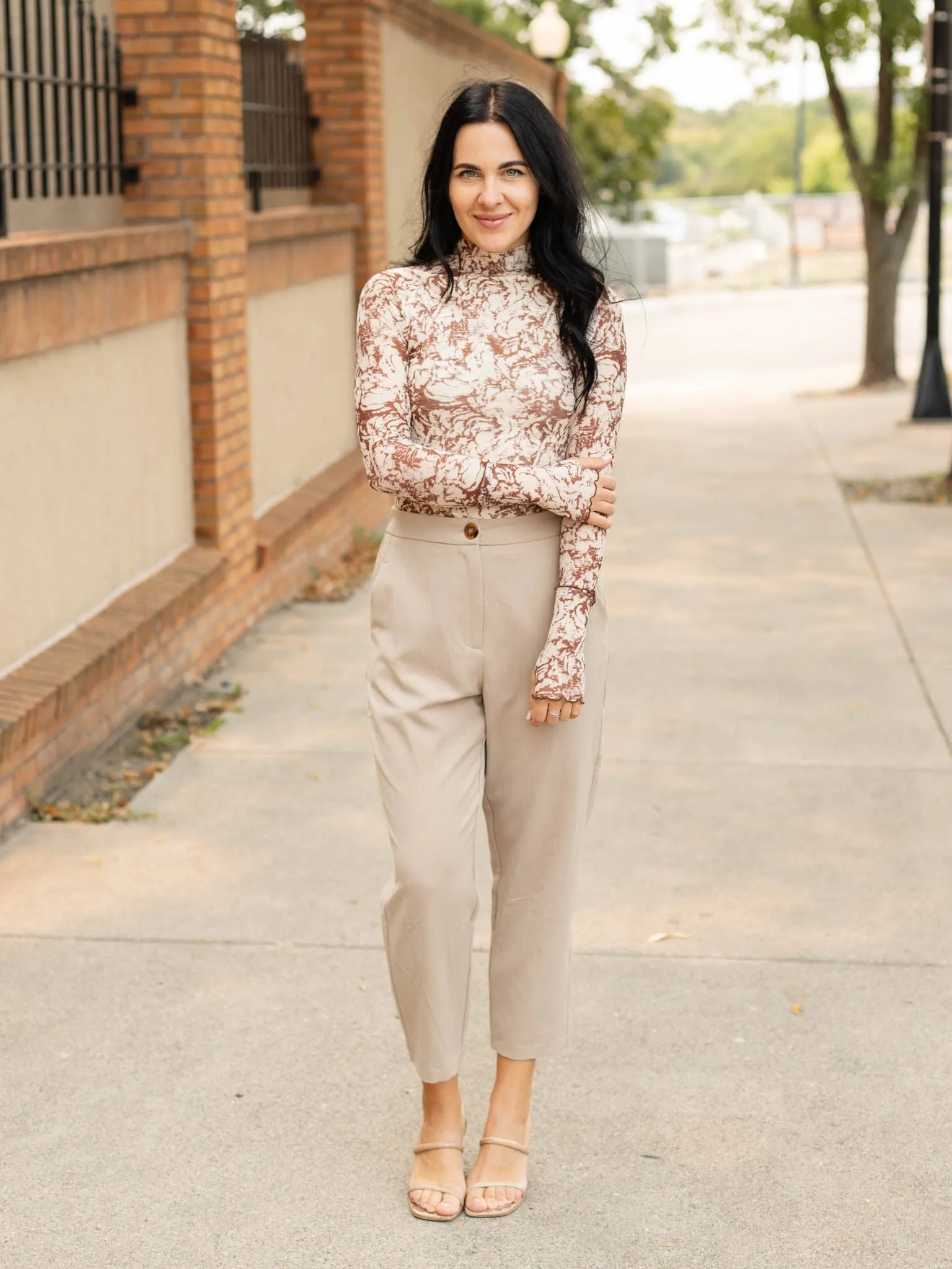 Classic Zipper Closure Pant