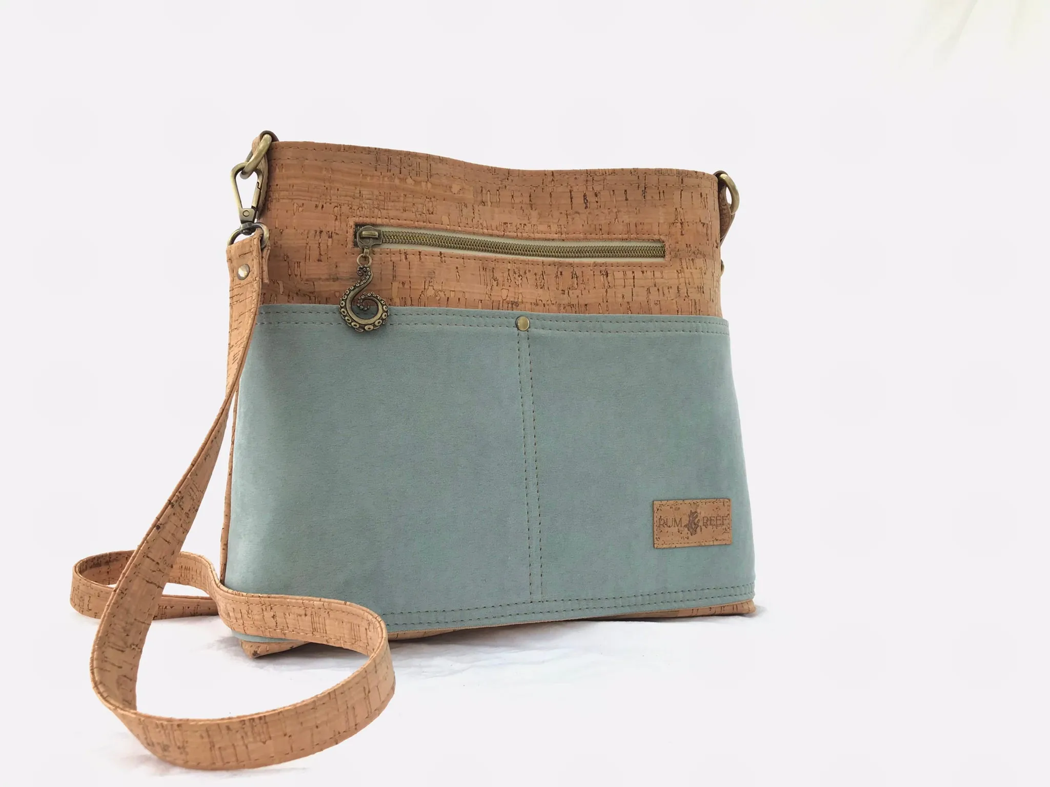 Cork Crossbody bag with Octopus Details