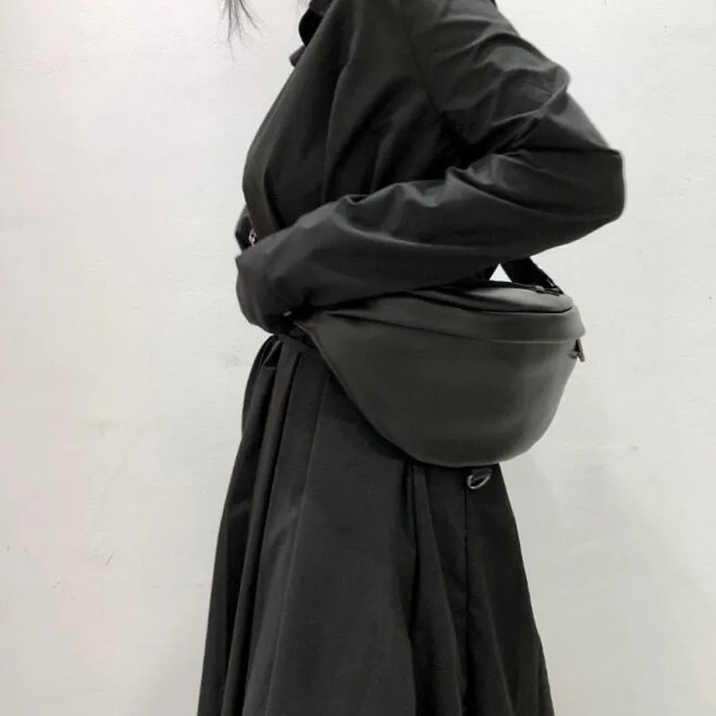 Crescent Carry Leather Crossbody Bag Chest Bag - Black/Brown - One Size