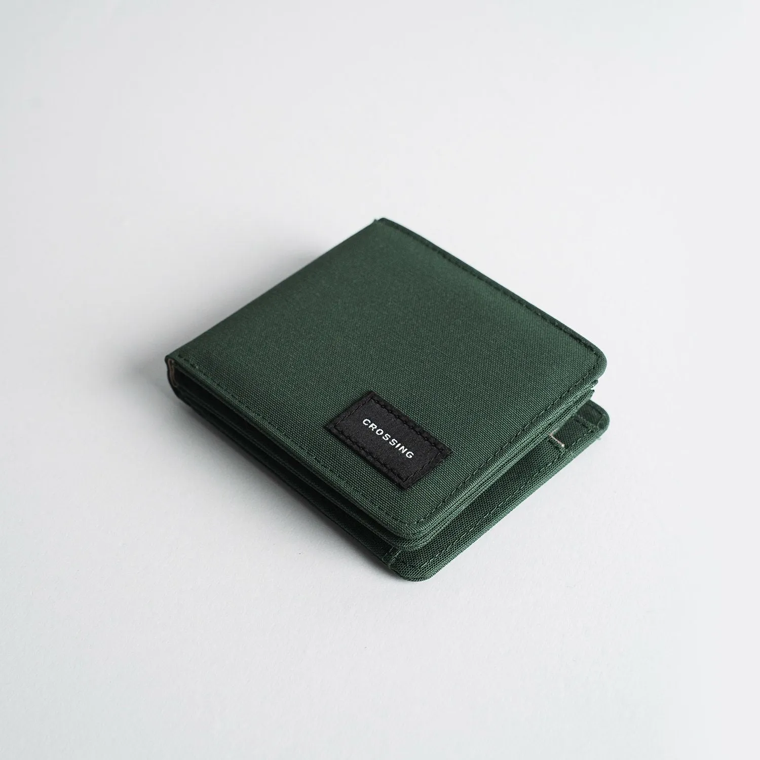 Crossing Bifold Wallet with Coin Pocket & Card Flap RFID