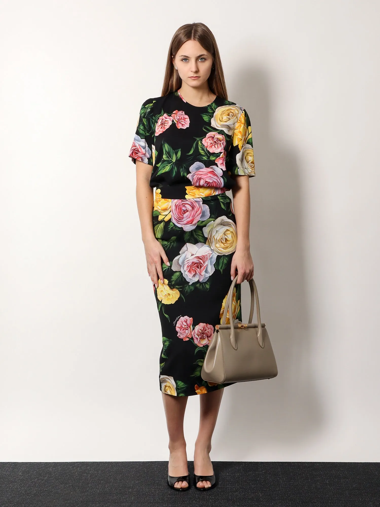 Dolce E Gabbana Marlene Leather Handbag With Charm Detail On The Front