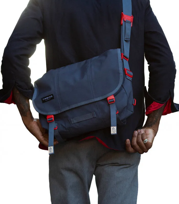 Flight Classic Messenger Sling Bag