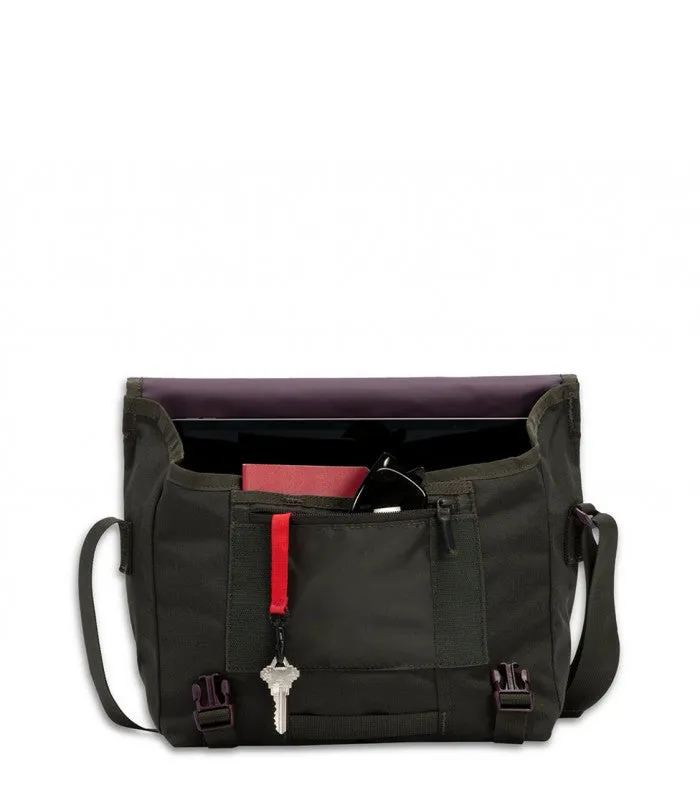 Flight Classic Messenger Sling Bag