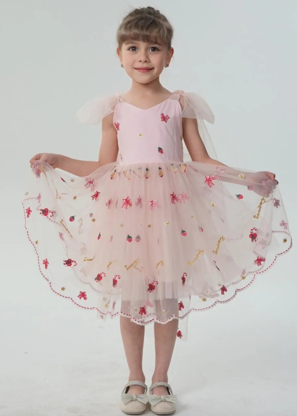 Floral Embroidered Tulle Strap Girl Dress in Pink Strawberry Knee