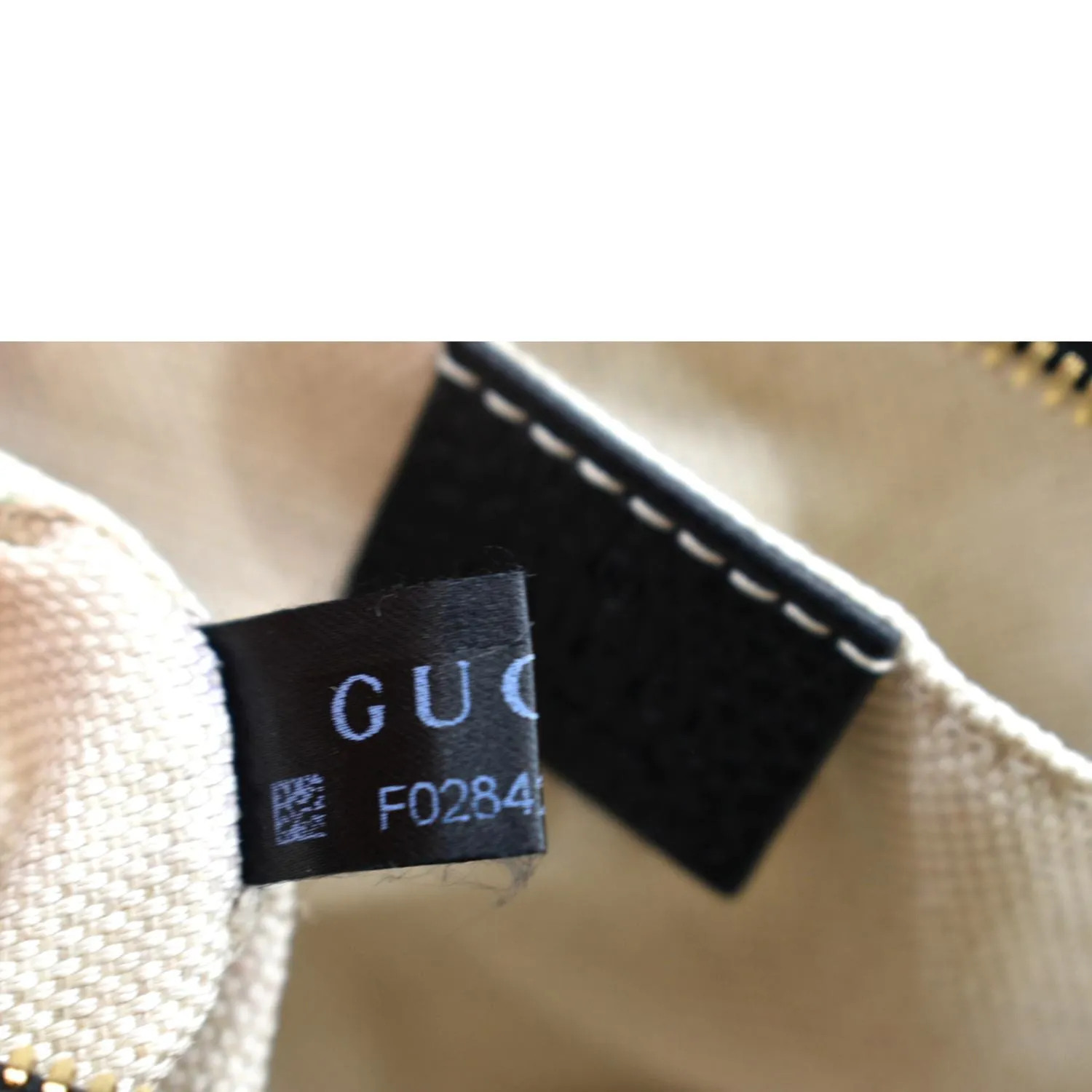 GUCCI Soho Disco Pebbled Leather Crossbody Bag Black 308364