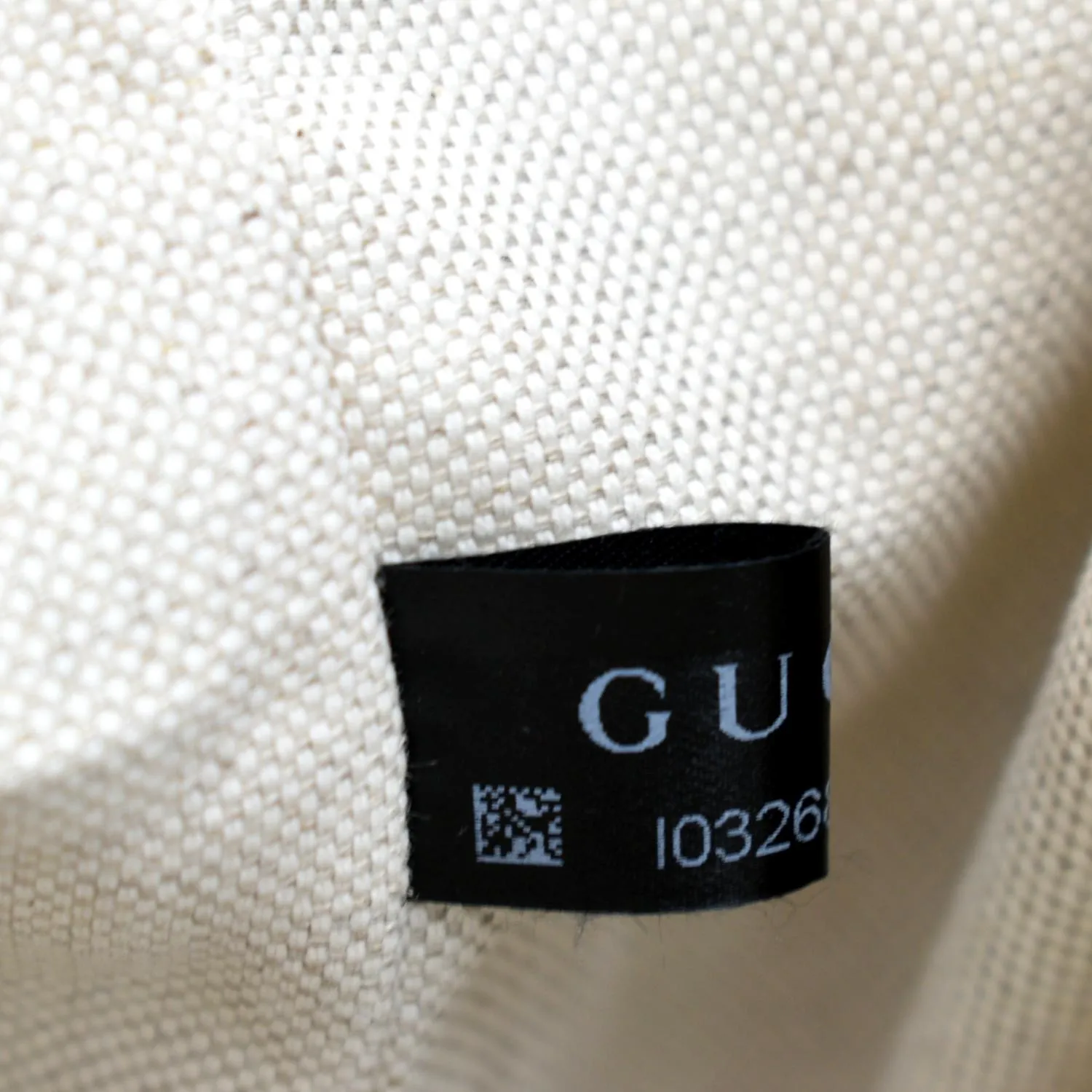 GUCCI X DISNEY Mini Vintage GG Supreme Monogram Bucket Bag Beige 602691