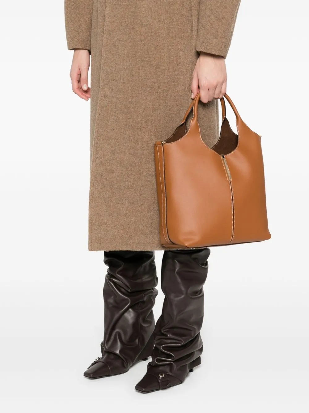 HANDBAGS
