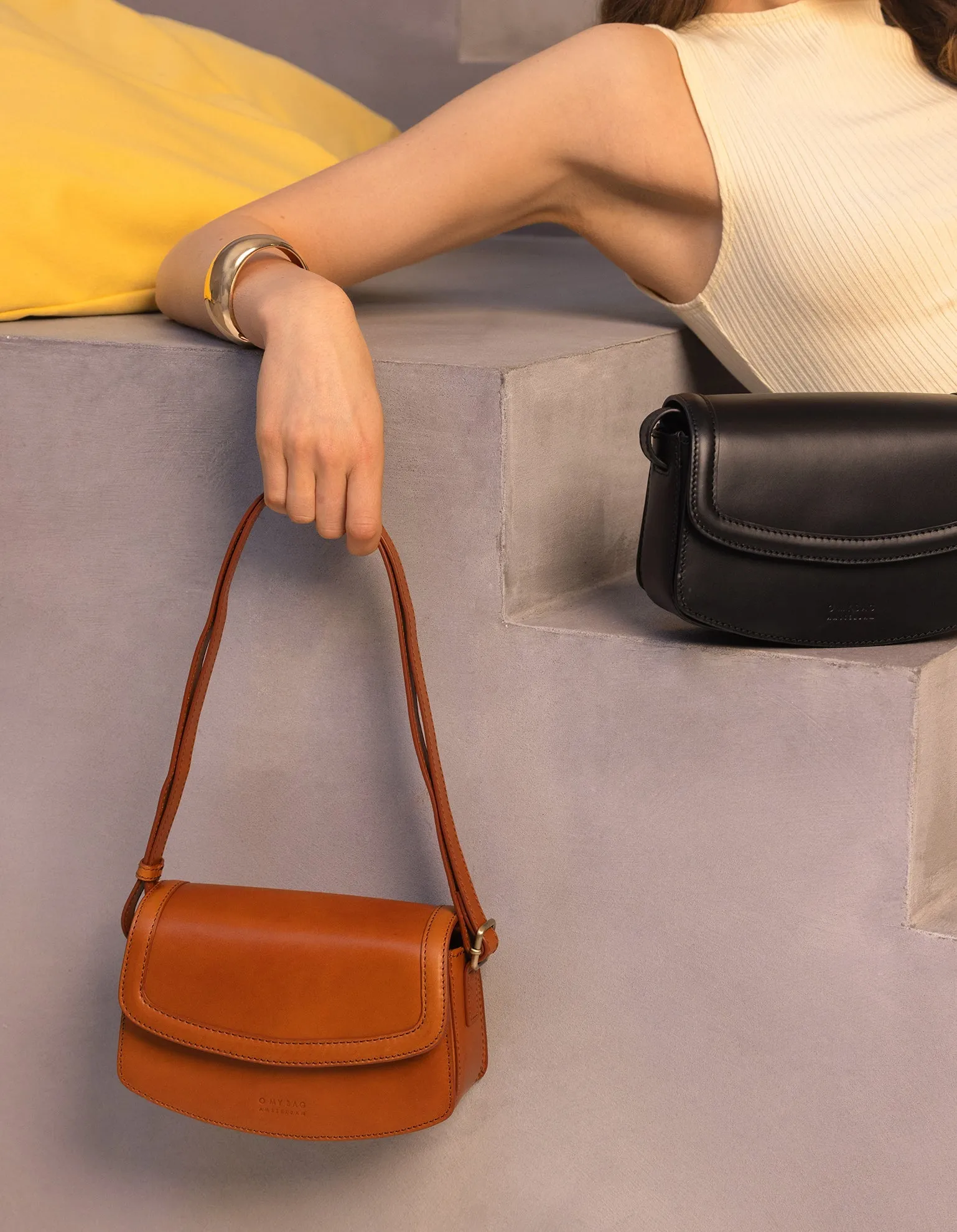Kendalini Classic Leather Bag Black