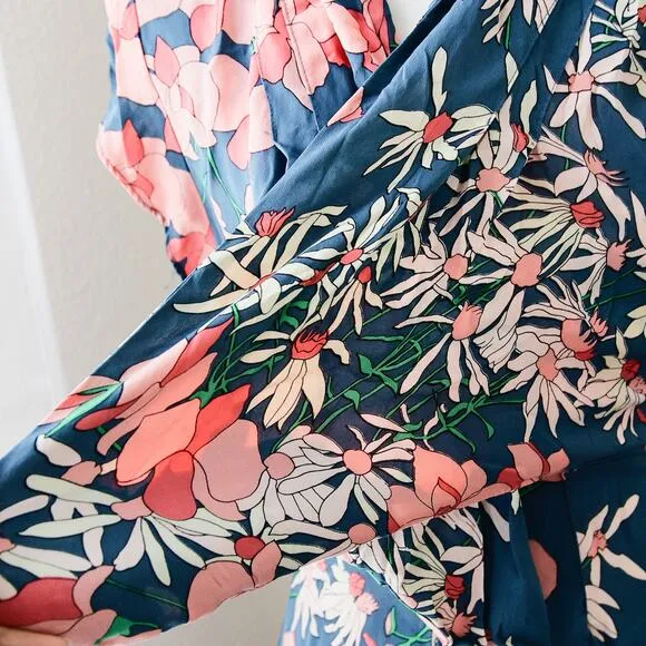 Lindsey ThornBurg 100% Silk Floral clark dress size 2 XS