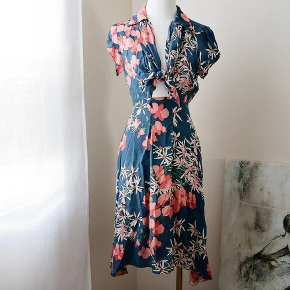 Lindsey ThornBurg 100% Silk Floral clark dress size 2 XS