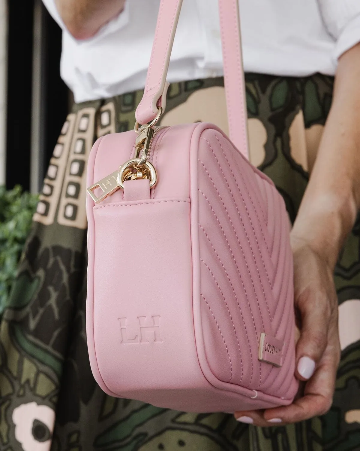 LOUENHIDE Anastasia Quilted Crossbody Bag - Pale Pink