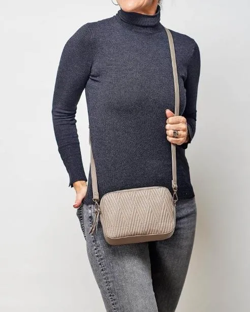 LOUENHIDE Harlem Crossbody Bag - Mocha