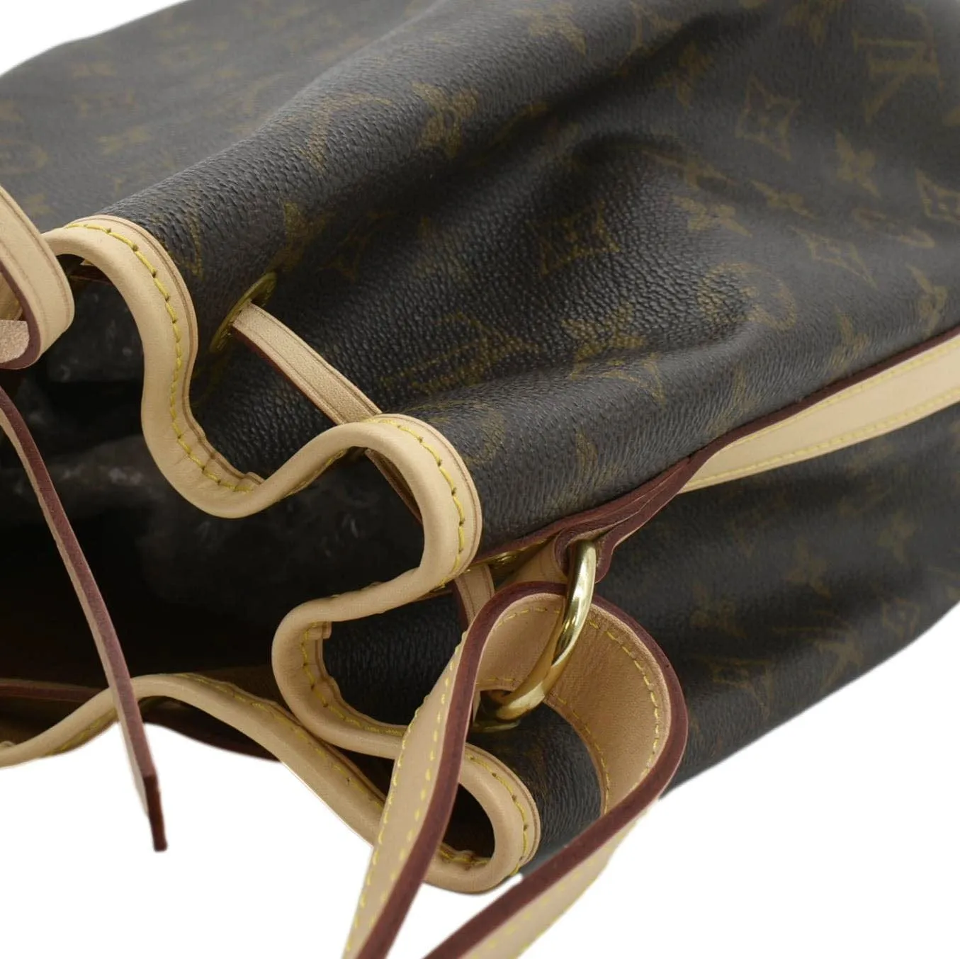 LOUIS VUITTON  Large Noe Monogram Canvas Shoulder Bag Brown
