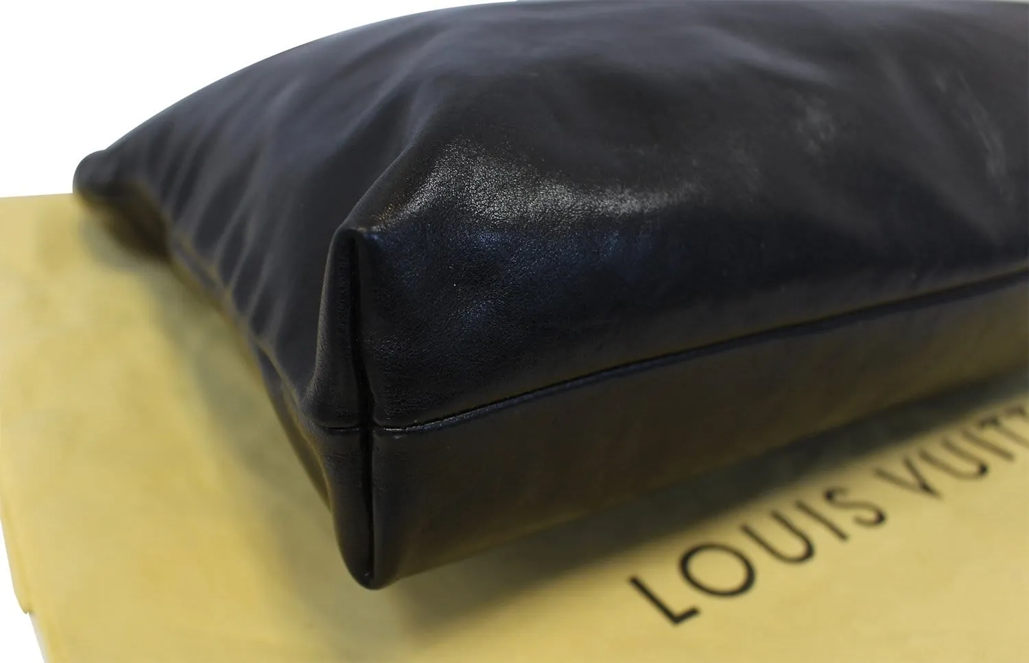 LOUIS VUITTON Lockit Black Cuir Boudoir Leather Chain Shoulder Bag