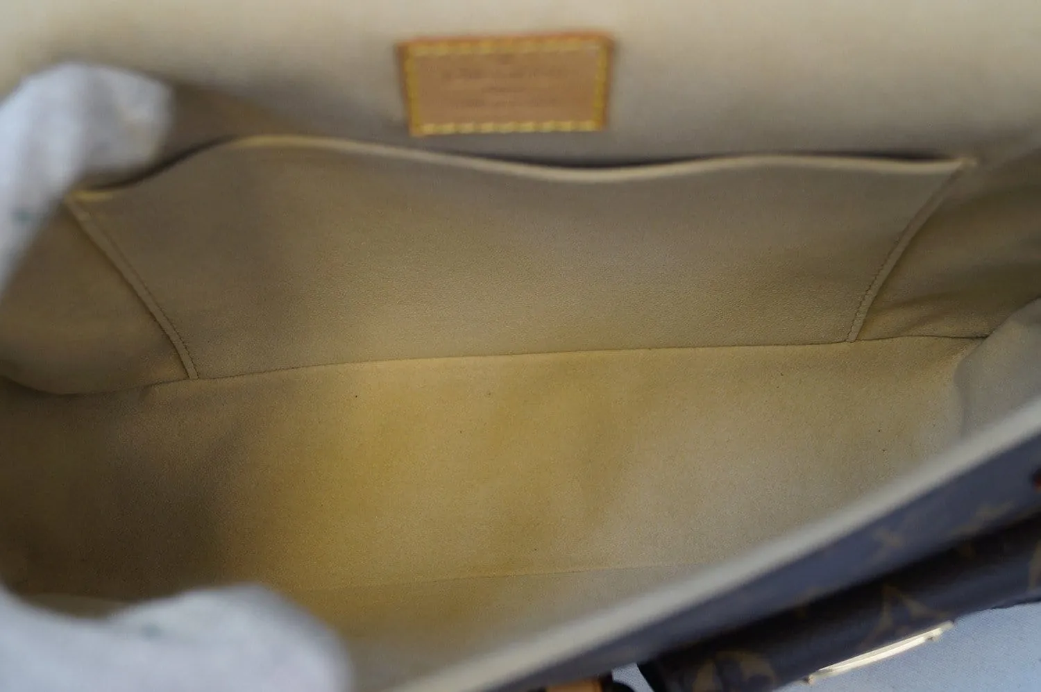 LOUIS VUITTON Monogram Hudson PM Shoulder Bag