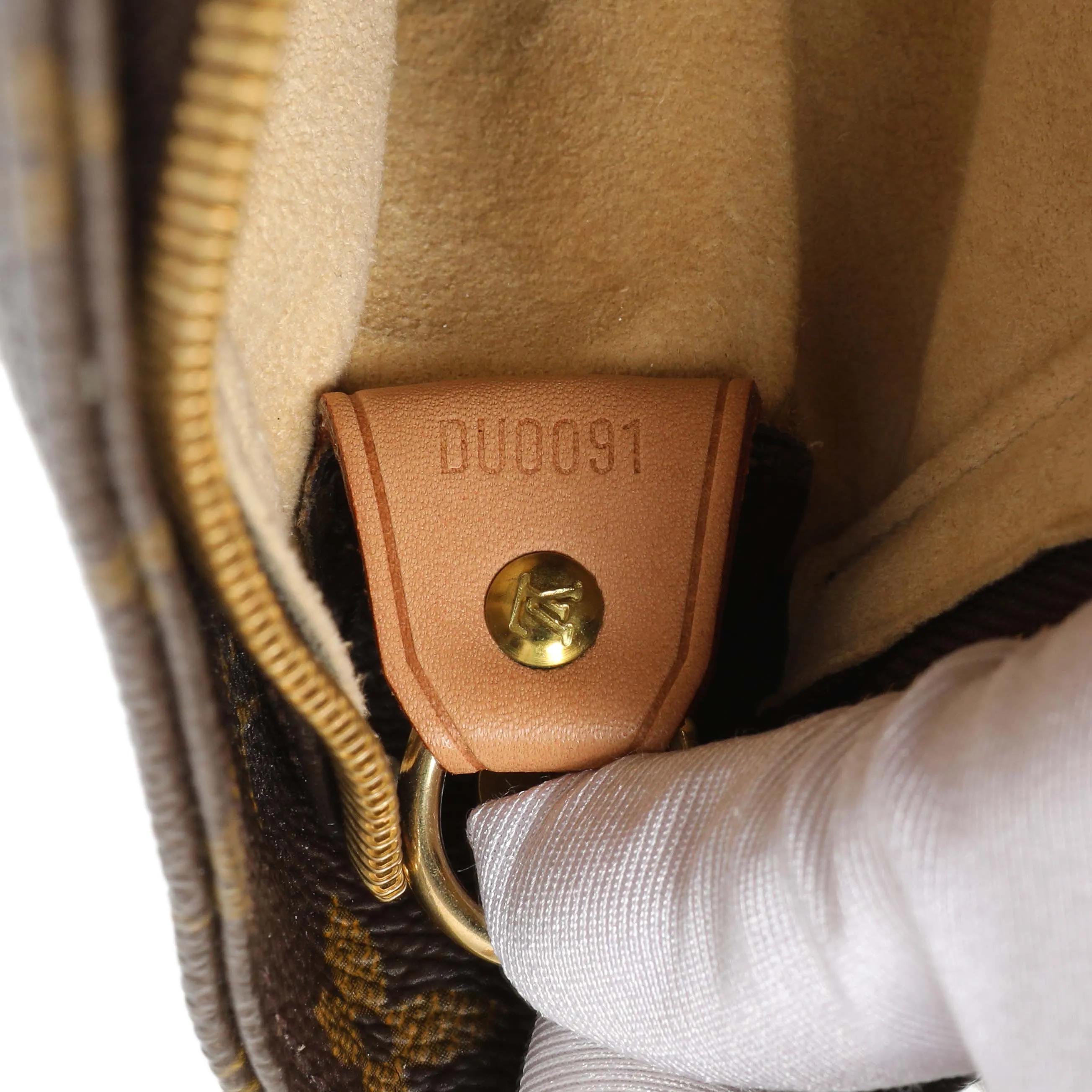 Louis Vuitton Monogram Looping GM