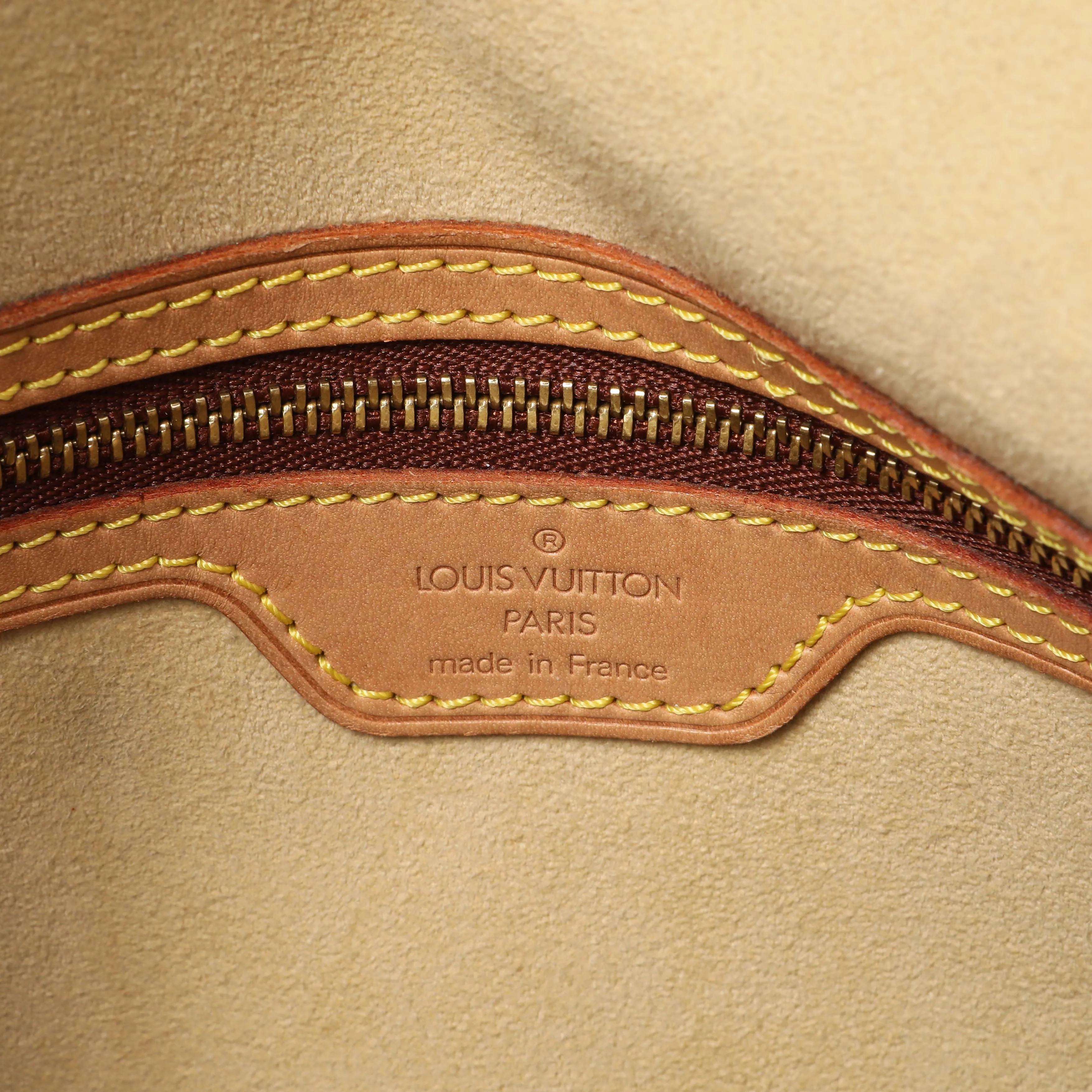 Louis Vuitton Monogram Looping GM