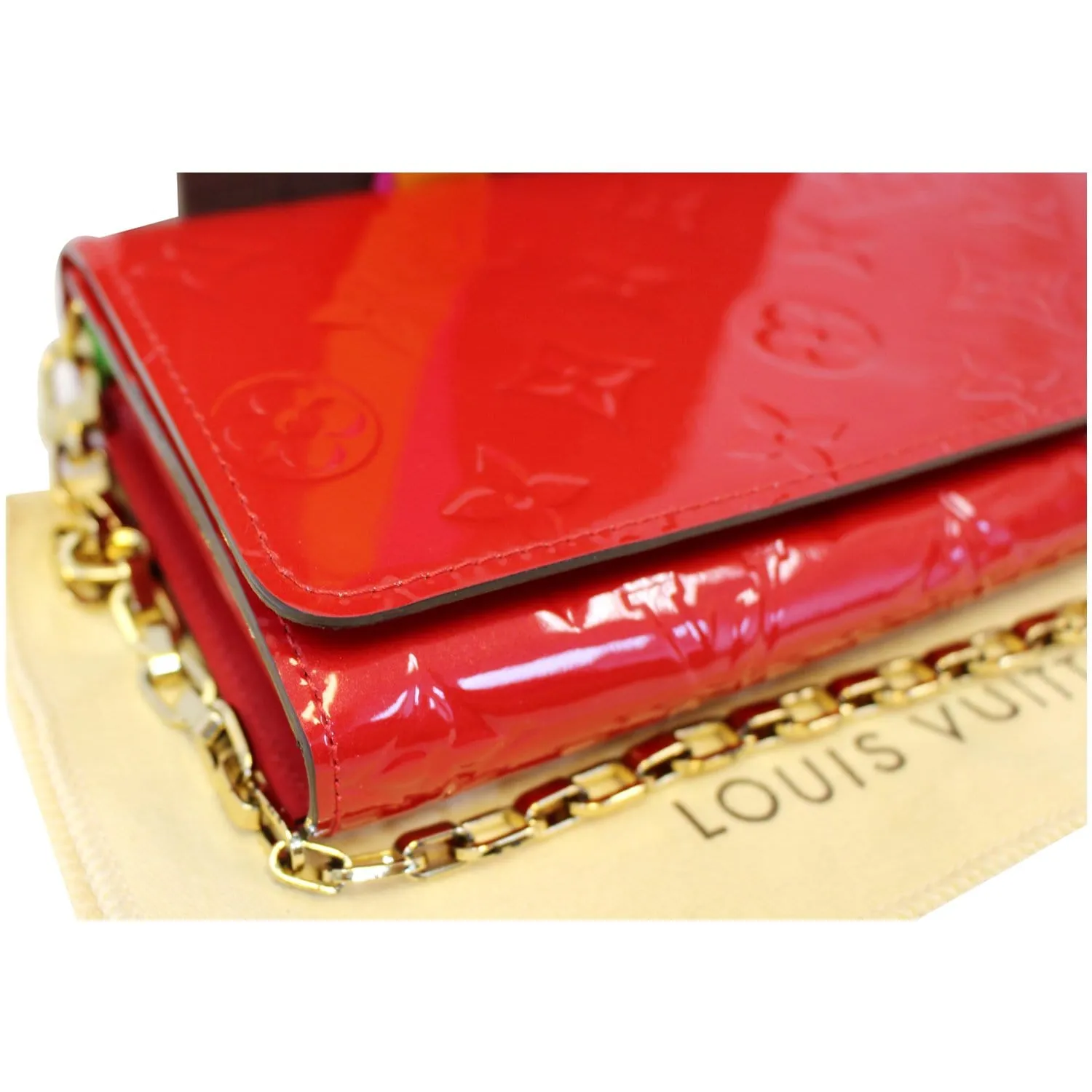 LOUIS VUITTON Sarah Vernis Leather Chain Wallet Red