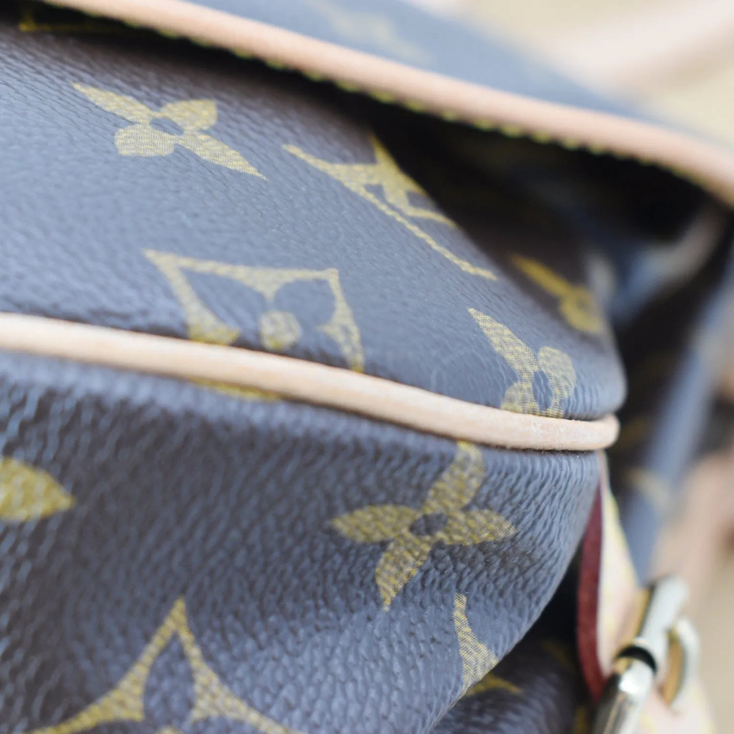 LOUIS VUITTON Saumur 30 Monogram Canvas Crossbody Bag Brown
