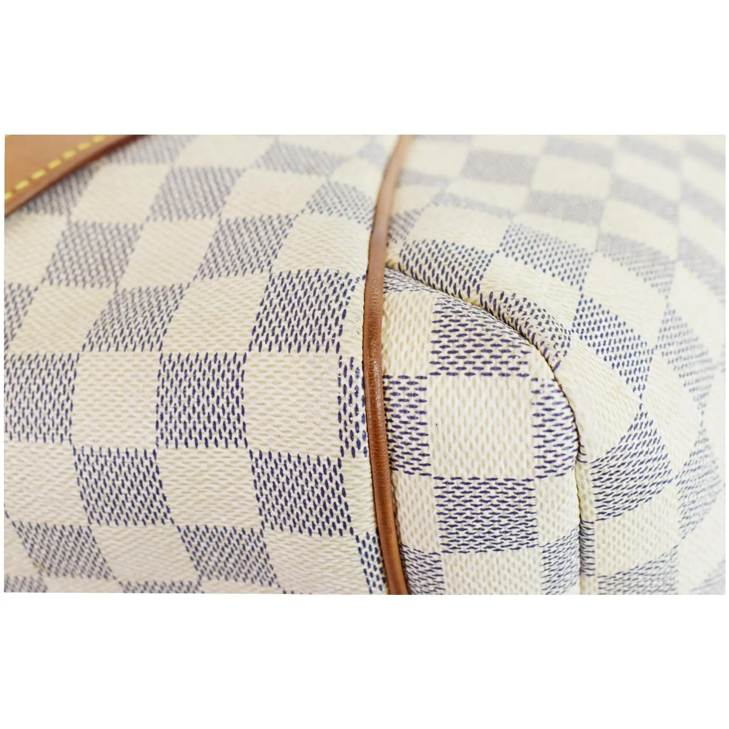 LOUIS VUITTON Totally MM Damier Azur Shoulder Bag White