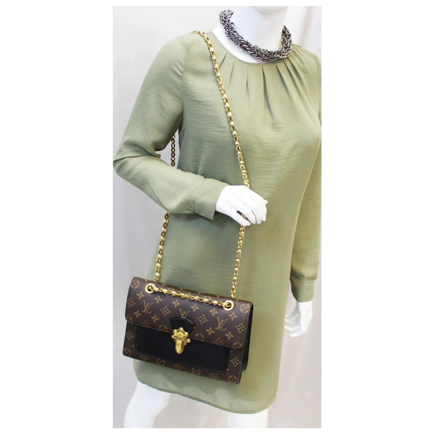 LOUIS VUITTON Victoire Monogram Canvas Shoulder Crossbody Bag Noir