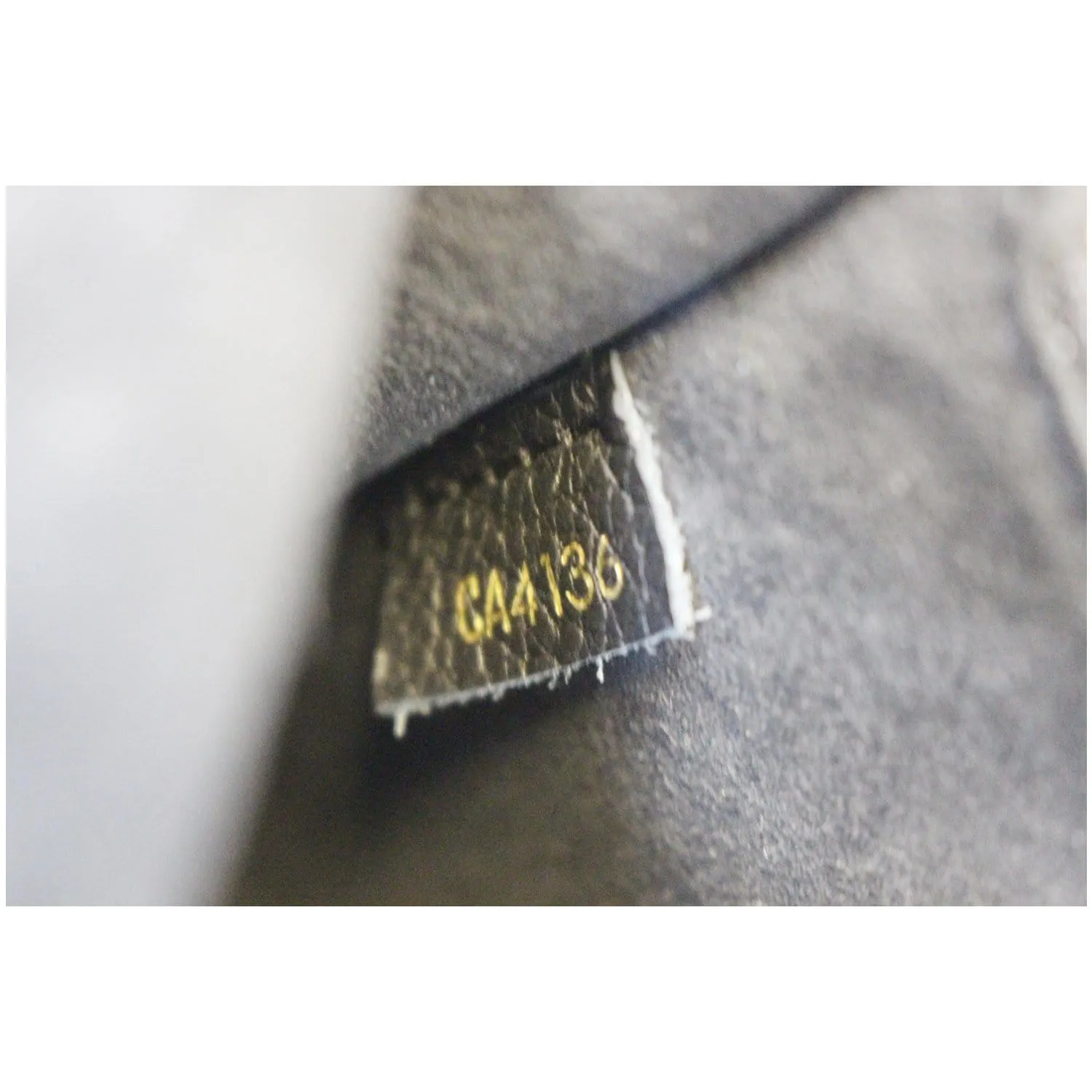 LOUIS VUITTON Victoire Monogram Canvas Shoulder Crossbody Bag Noir