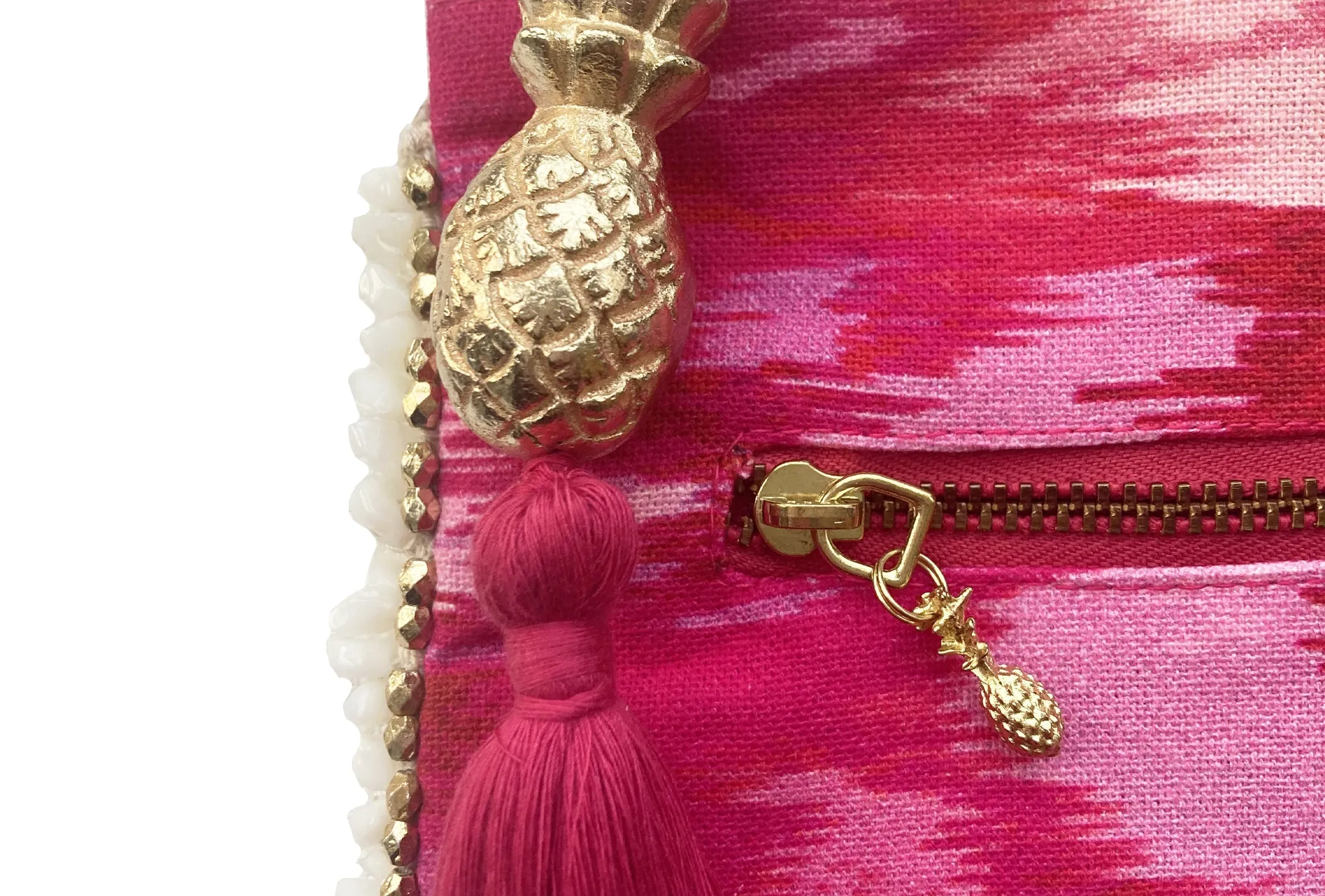 MAGICAL MAGENTA CLUTCH BAG