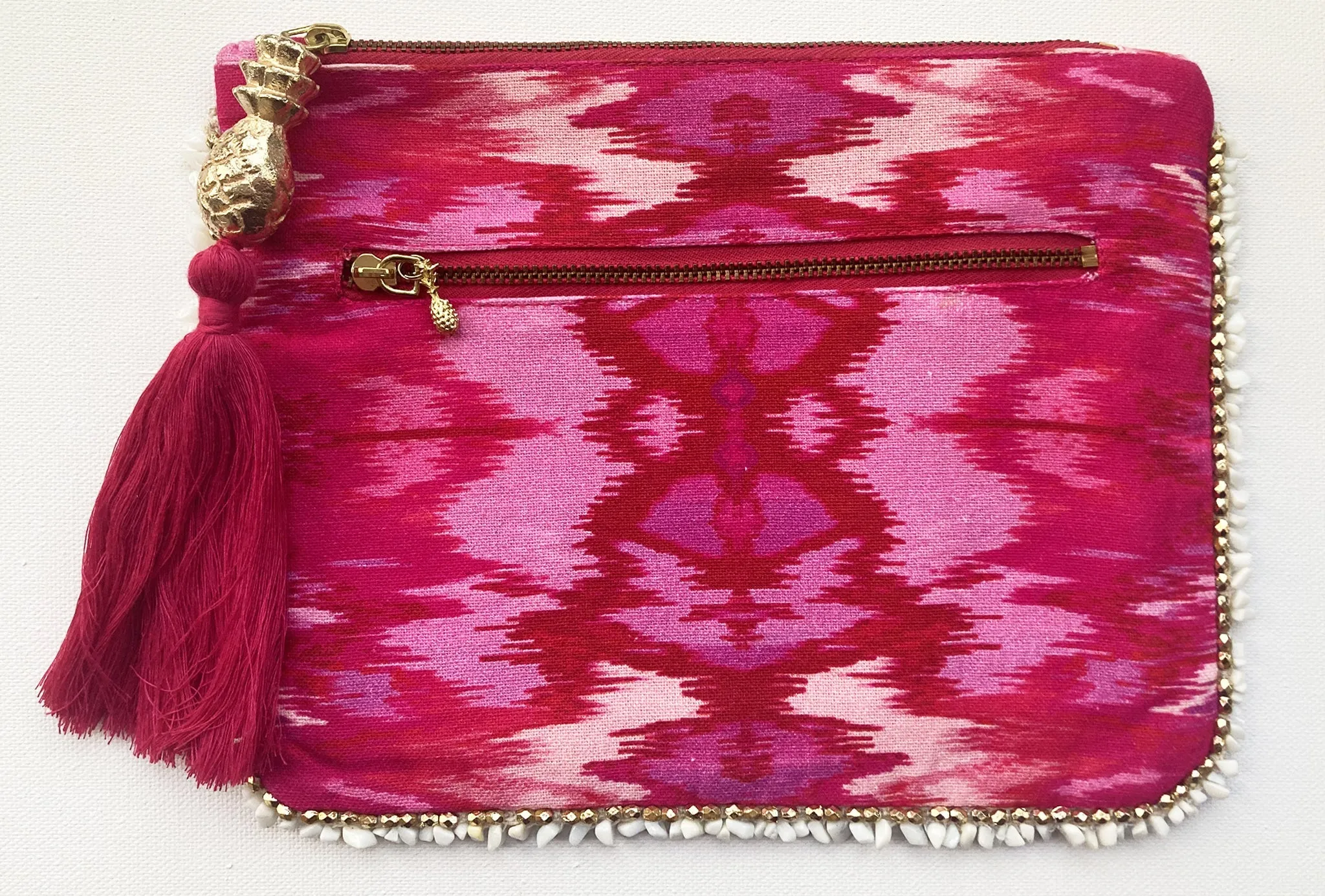 MAGICAL MAGENTA CLUTCH BAG