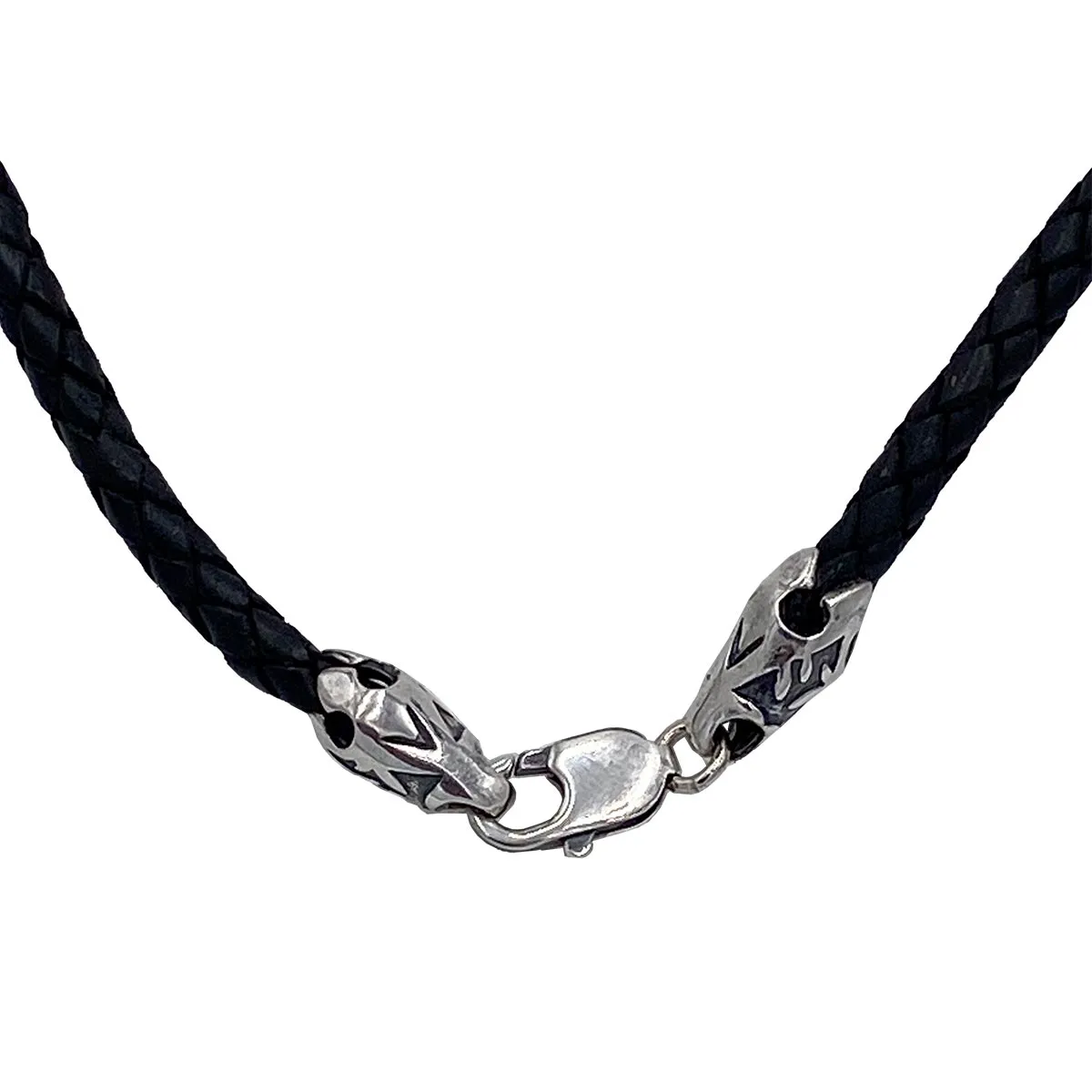 Maori Tortuga on Leather Necklace