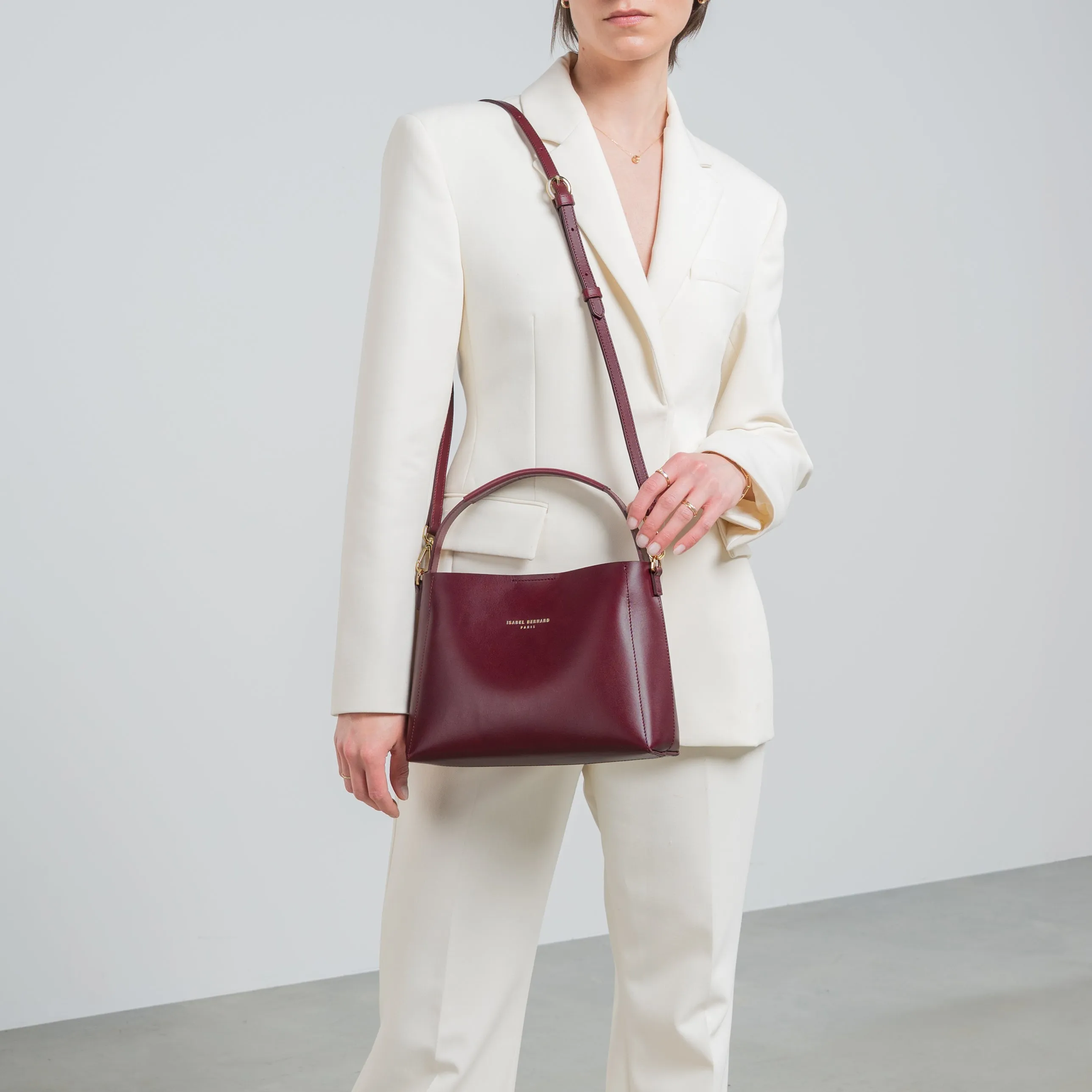 Montmartre Béatrice Midi bordeaux vegetable tanned leather handbag