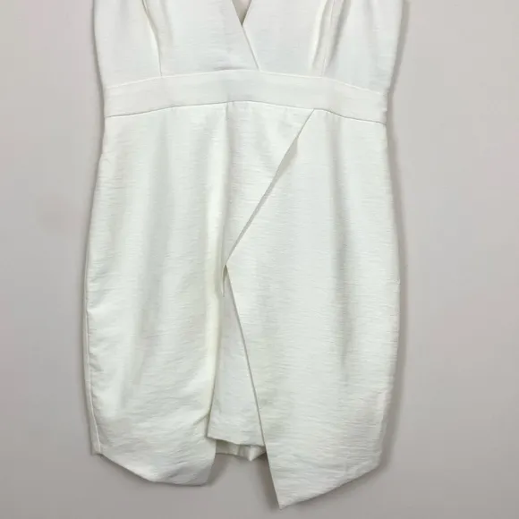 NEW Finders Keepers “Basic Instinct” White Dress I38x