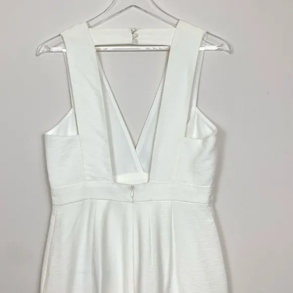 NEW Finders Keepers “Basic Instinct” White Dress I38x